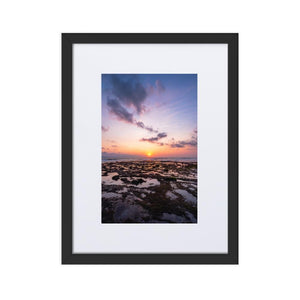 BALI BEACH SUNSET Posters 12in x 18in (30cm x 45cm) / Europe only - Black framed with mat - Thibault Abraham