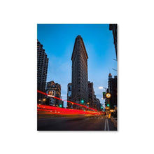 Charger l&#39;image dans la galerie, FLAT IRON Affiches 18in x 24in (45cm x 61cm) / Non encadré - Thibault Abraham
