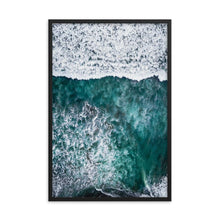 Charger l&#39;image dans la galerie, SURFERS PARADISE Affiches 24in x 36in (61cm x 91cm) / Encadré - Thibault Abraham